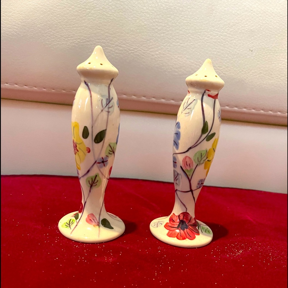 Salt & Peppers Shakers made by Blue Ridge Sothern Pottery.
